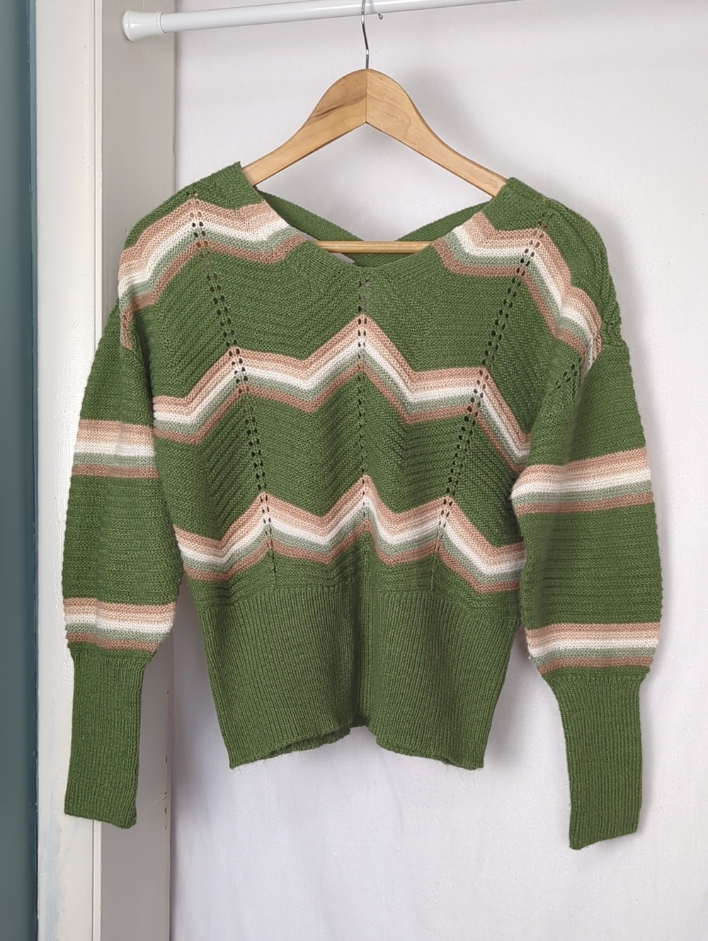 FCT WITH LOVE Green Chevron Stripe Women's Small Knit Sweater
